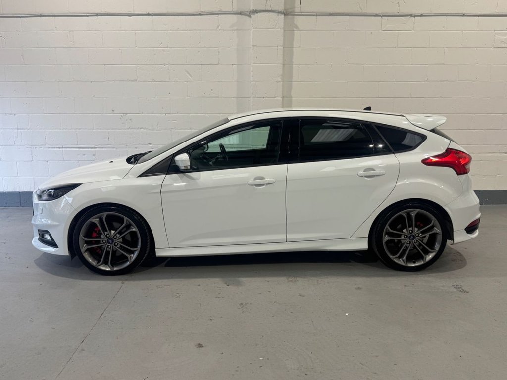 Used Ford Focus 2015 for sale - 76604386: Photo 8