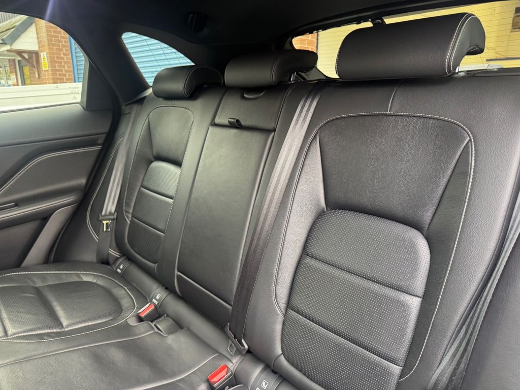 Used Jaguar F-Pace 2017 for sale - 76604513: Photo 17