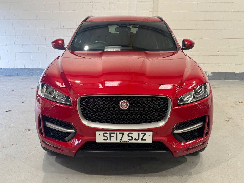 Used Jaguar F-Pace 2017 for sale - 76604513: Photo 4