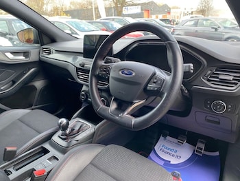 Used Ford Focus 2019 for sale - 76841389: Photo