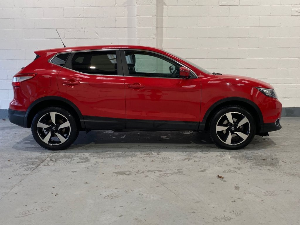 Used Nissan Qashqai 2017 for sale - 77302592: Photo 6