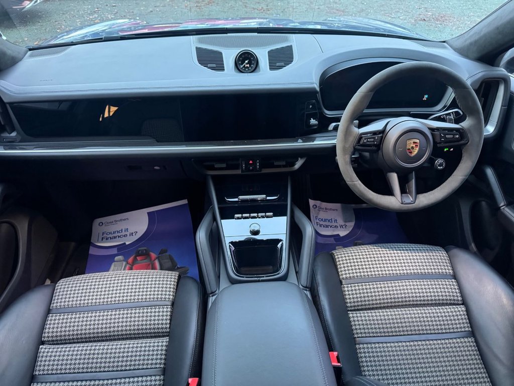 Used Porsche Cayenne 2023 for sale - 76788054: Photo 12