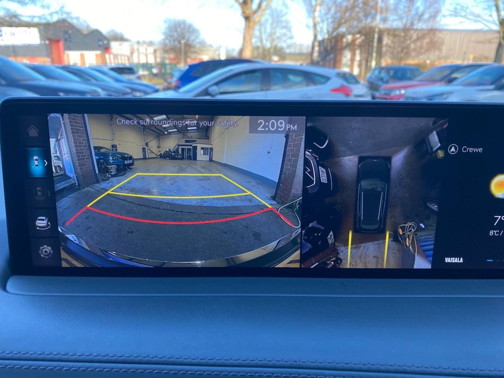 Used Genesis GV70 2023 for sale - 77227247: Photo 15