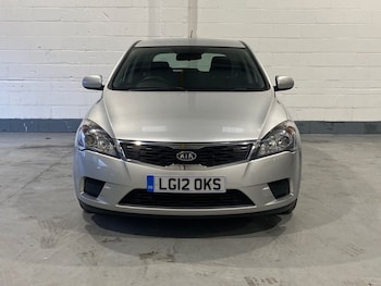 Used Kia Ceed 2012 for sale - 77226932: Photo