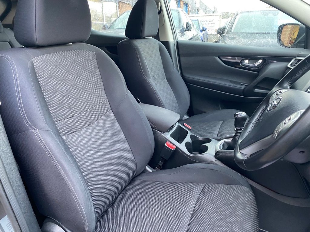 Used Nissan Qashqai 2016 for sale - 77280763: Photo 12