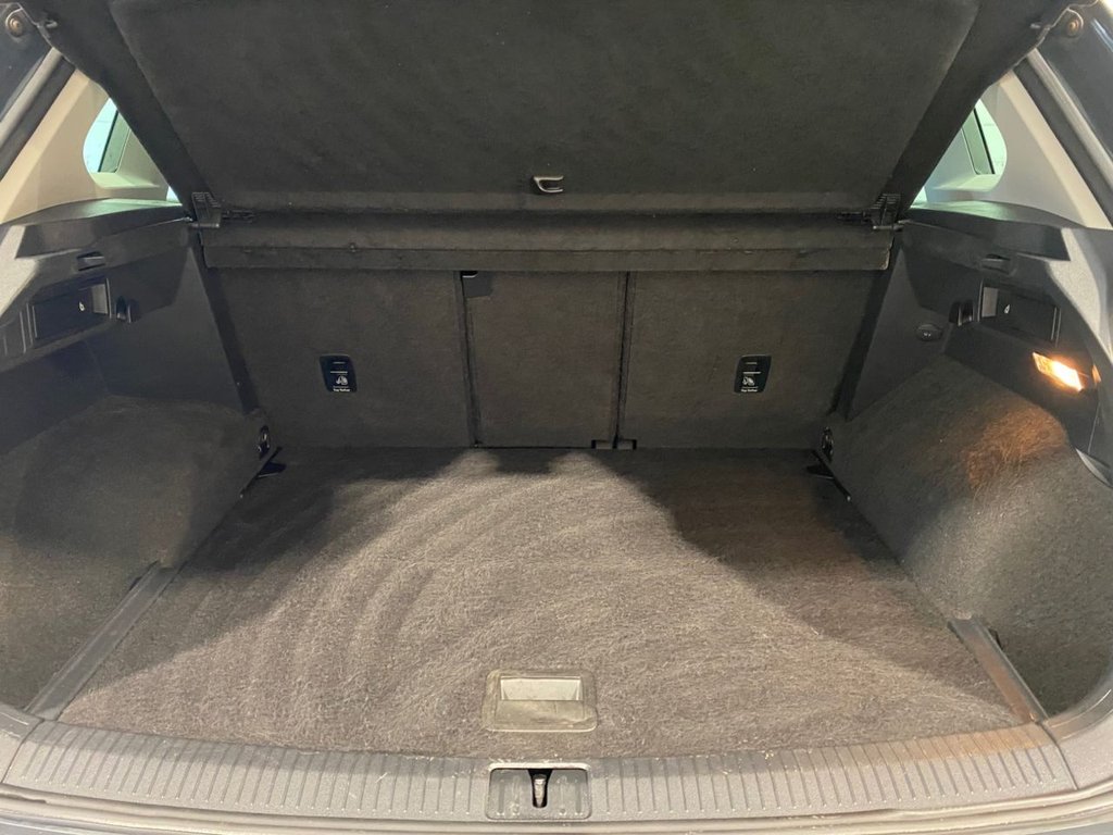 Used Volkswagen Tiguan 2018 for sale - 77200386: Photo 10