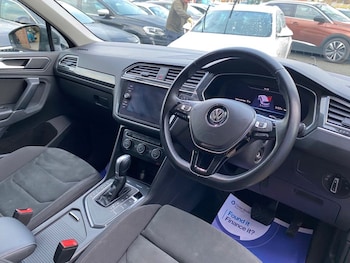 Used Volkswagen Tiguan 2018 for sale - 77200386: Photo