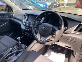 Used Hyundai TUCSON 2016 for sale - 79023035: Photo