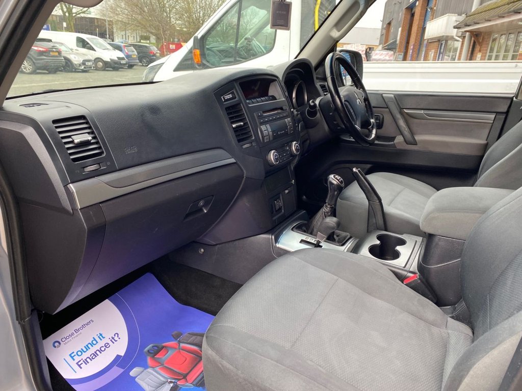 Used Mitsubishi Shogun 2010 for sale - 77780097: Photo 18