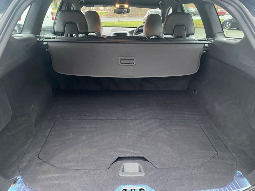 Used Volvo XC60 2016 for sale - 76768518: Photo 11