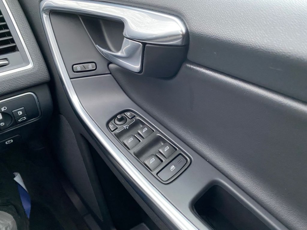 Used Volvo XC60 2016 for sale - 76768518: Photo 14