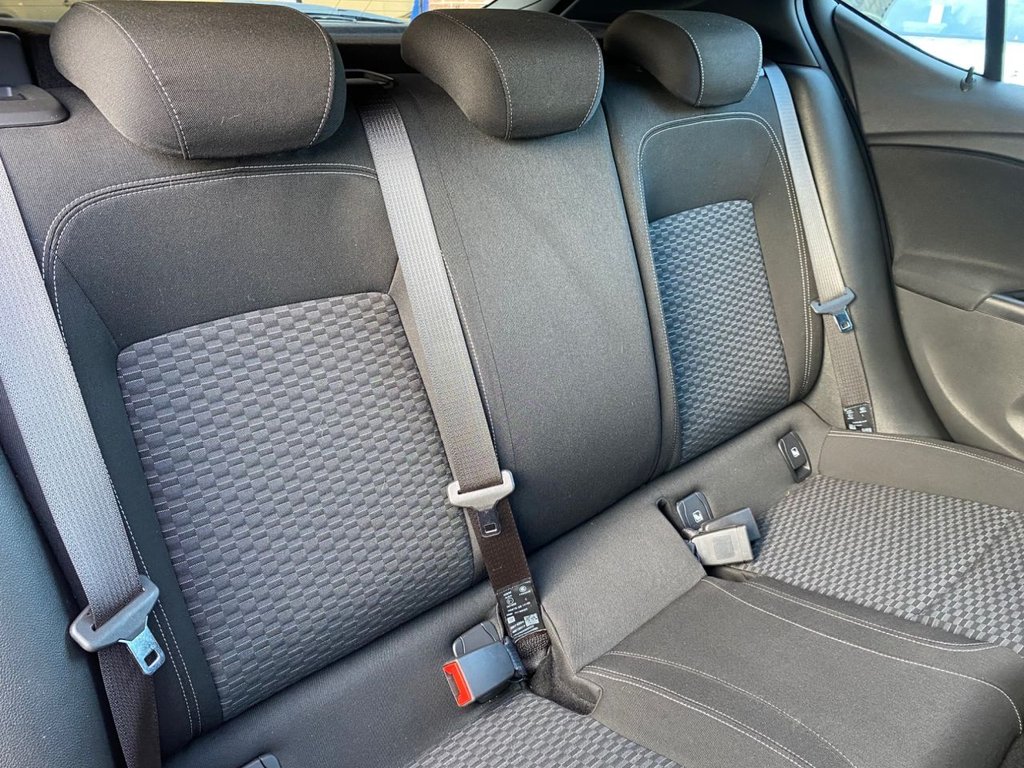 Used Vauxhall Astra 2017 for sale - 76604698: Photo 13