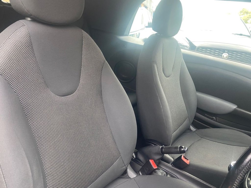 Used MINI Convertible 2010 for sale - 76768032: Photo 19