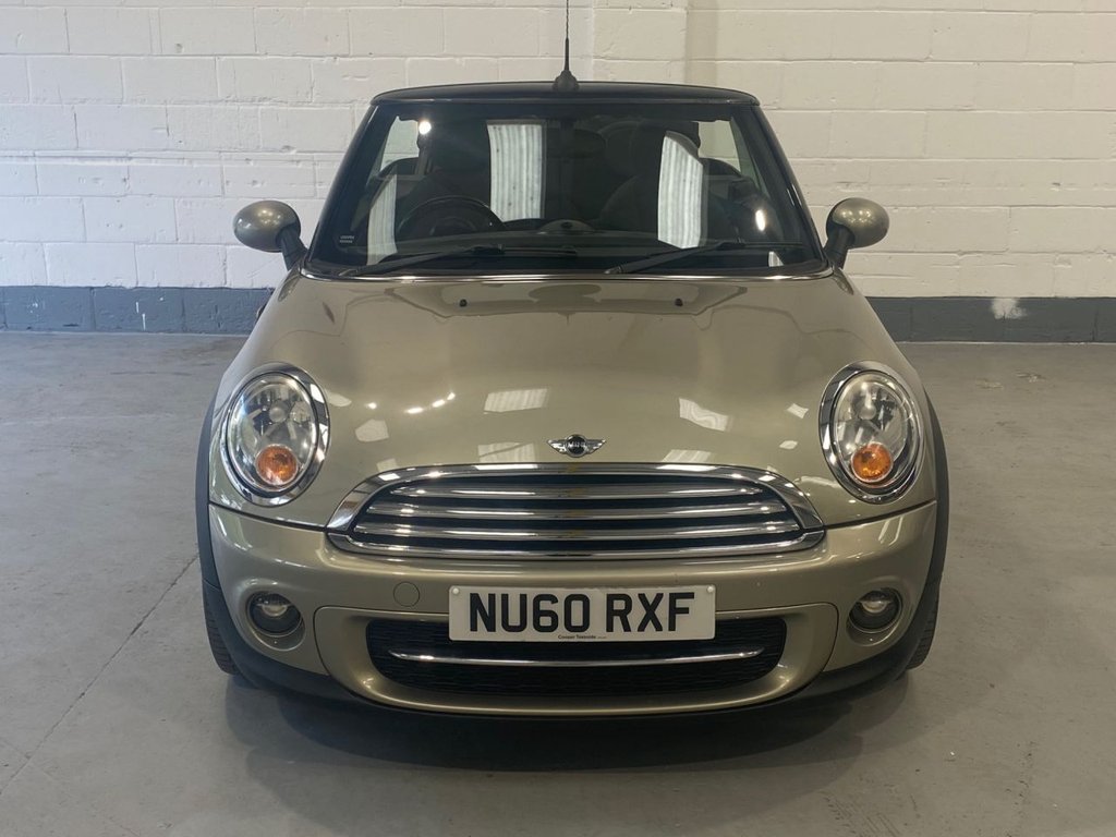 Used MINI Convertible 2010 for sale - 76768032: Photo 3