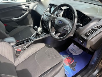 Used Ford Focus 2017 for sale - 78658440: Photo