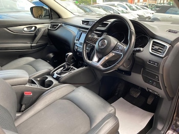 Used Nissan Qashqai 2018 for sale - 76604356: Photo