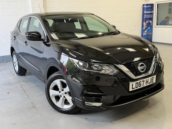 Used Nissan Qashqai 2017 for sale - 79462425: Photo