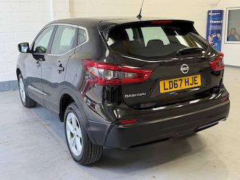 Used Nissan Qashqai 2017 for sale - 79462425: Photo