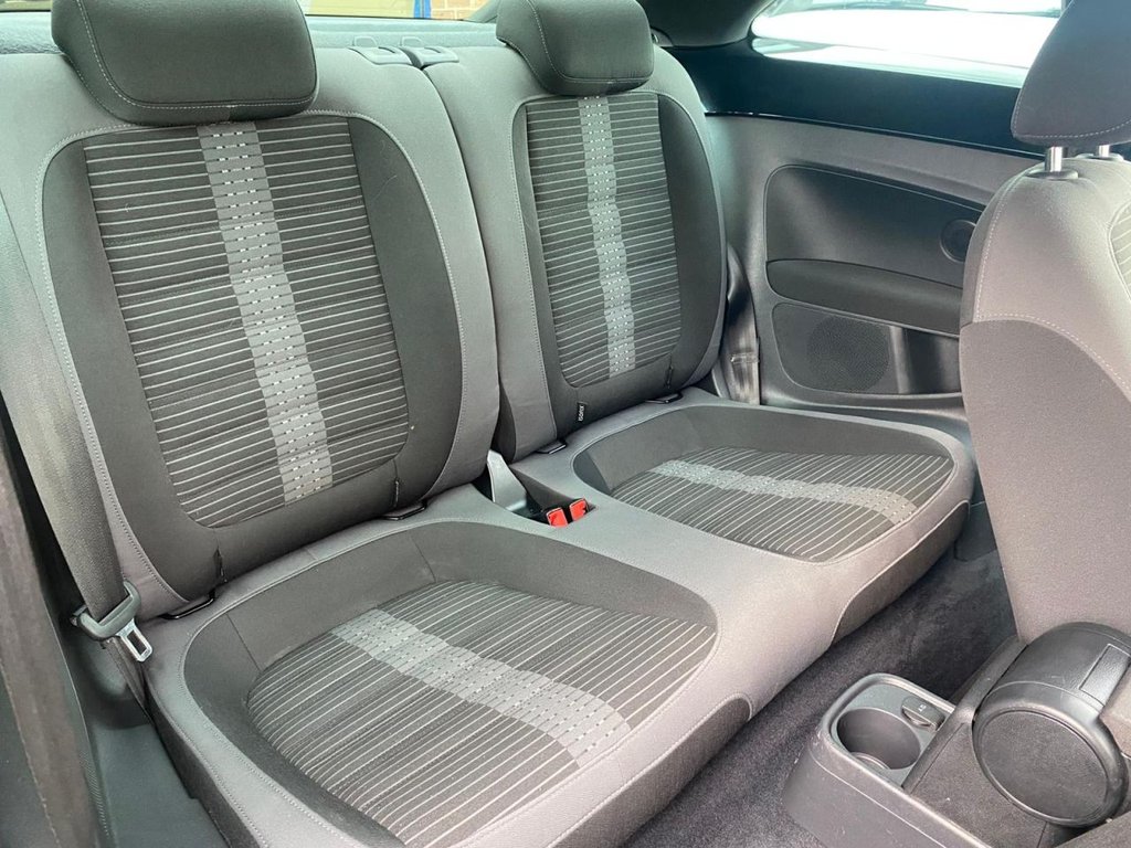 Used Volkswagen Beetle 2015 for sale - 76604511: Photo 17