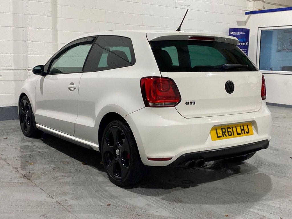 Used Volkswagen Polo 2011 for sale - 76841190: Photo 3