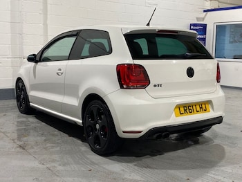 Used Volkswagen Polo 2011 for sale - 76841190: Photo