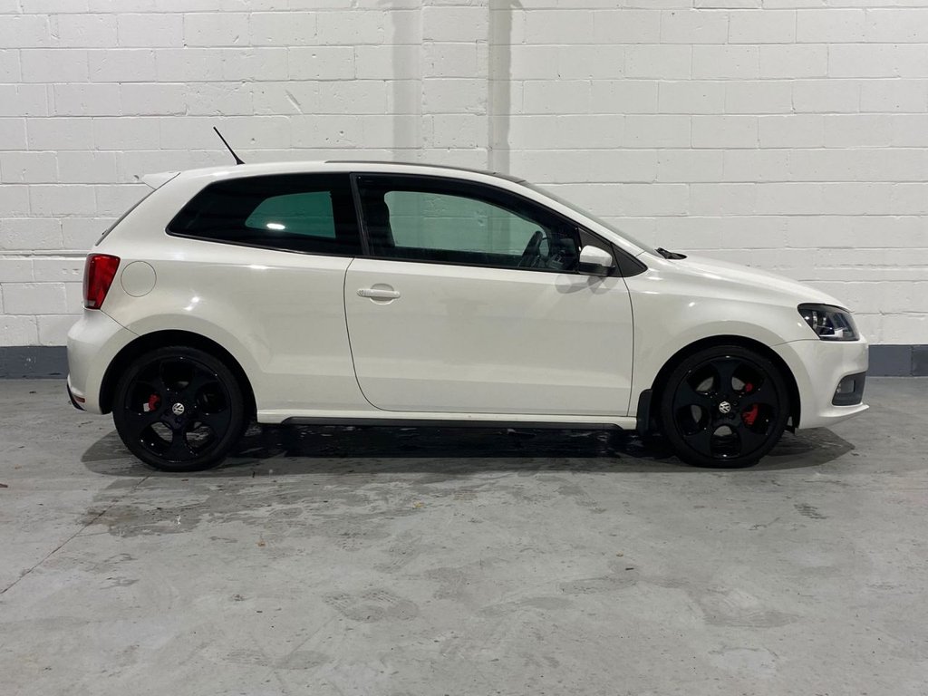 Used Volkswagen Polo 2011 for sale - 76841190: Photo 6