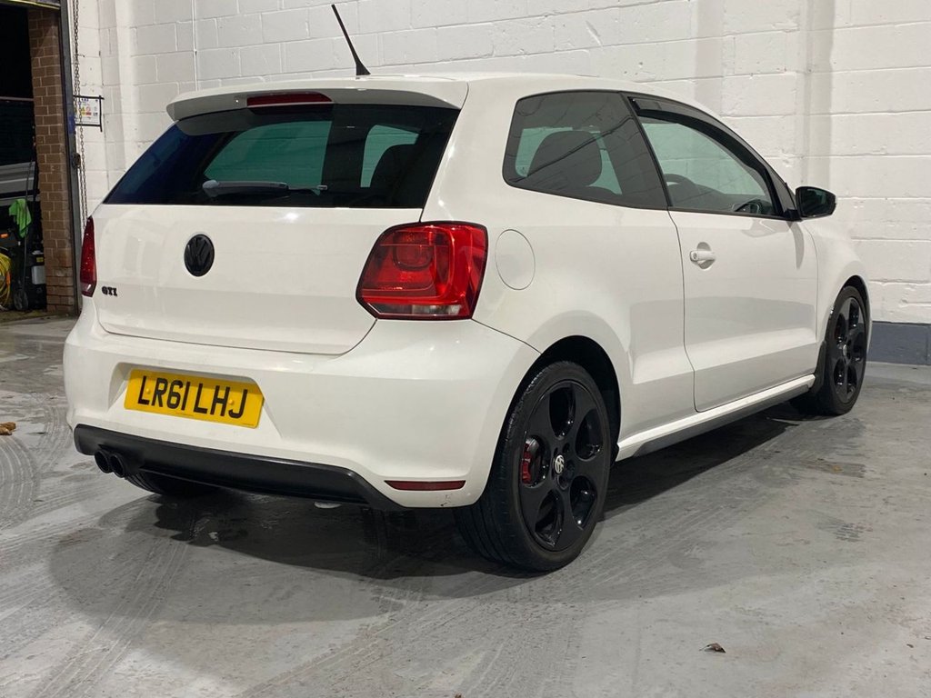 Used Volkswagen Polo 2011 for sale - 76841190: Photo 8