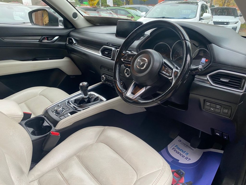 Used Mazda CX-5 2017 for sale - 76604505: Photo 2