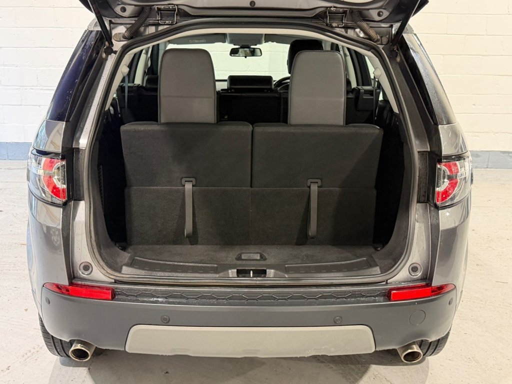 Used Land Rover Discovery Sport 2017 for sale - 78181898: Photo 11