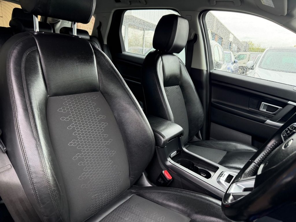 Used Land Rover Discovery Sport 2017 for sale - 78181898: Photo 12