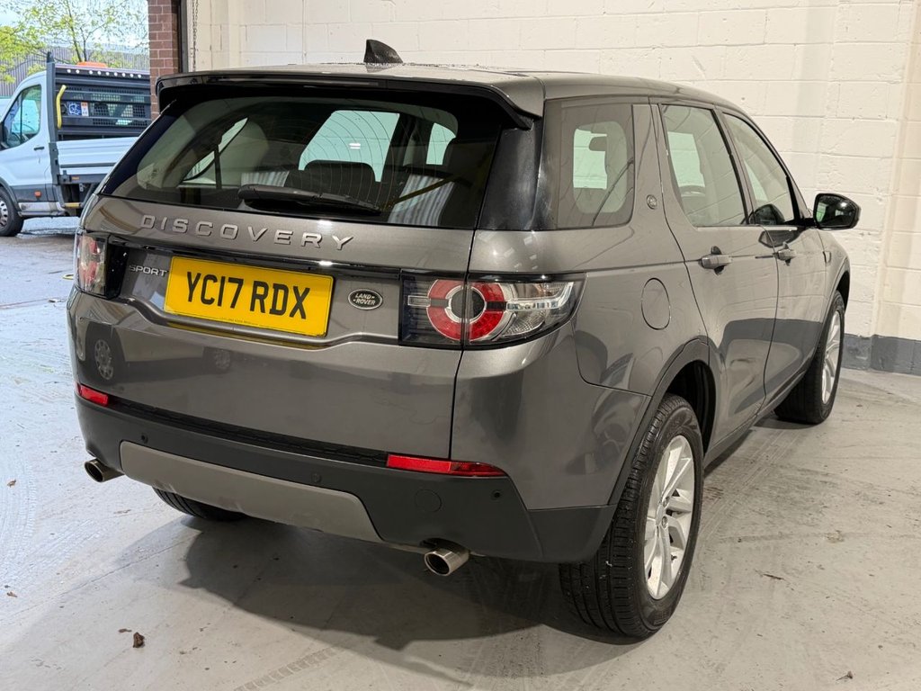 Used Land Rover Discovery Sport 2017 for sale - 78181898: Photo 8