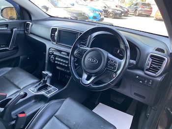 Used Kia Sportage 2018 for sale - 79009786: Photo