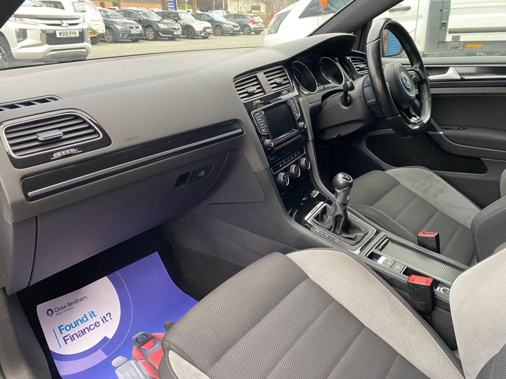 Used Volkswagen Golf 2014 for sale - 77765646: Photo 17