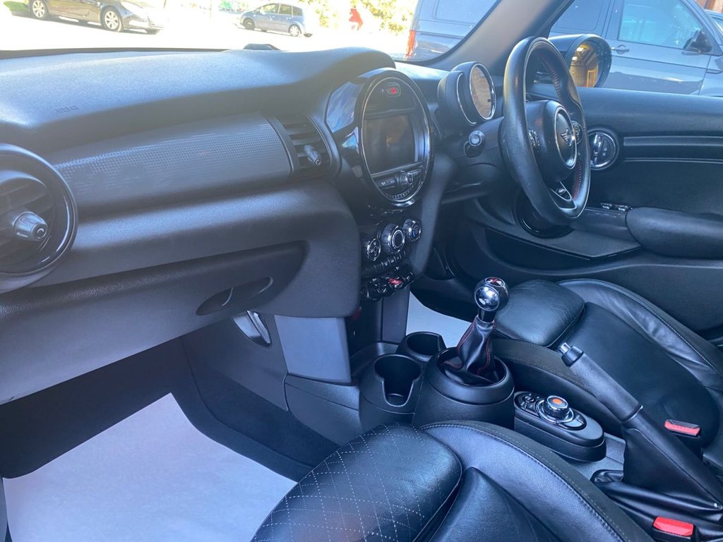 Used MINI Hatch 2019 for sale - 76604374: Photo 16