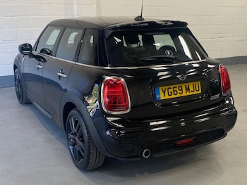 Used MINI Hatch 2019 for sale - 76604374: Photo
