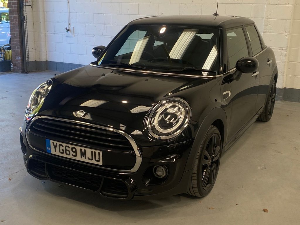 Used MINI Hatch 2019 for sale - 76604374: Photo 5