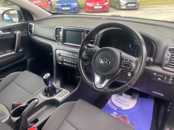 Used Kia Sportage 2017 for sale - 78575632: Photo