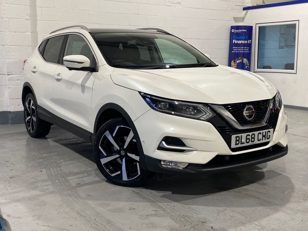Used Nissan Qashqai 2018 for sale - 76986371: Photo 1