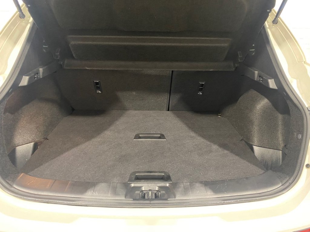 Used Nissan Qashqai 2018 for sale - 76986371: Photo 10