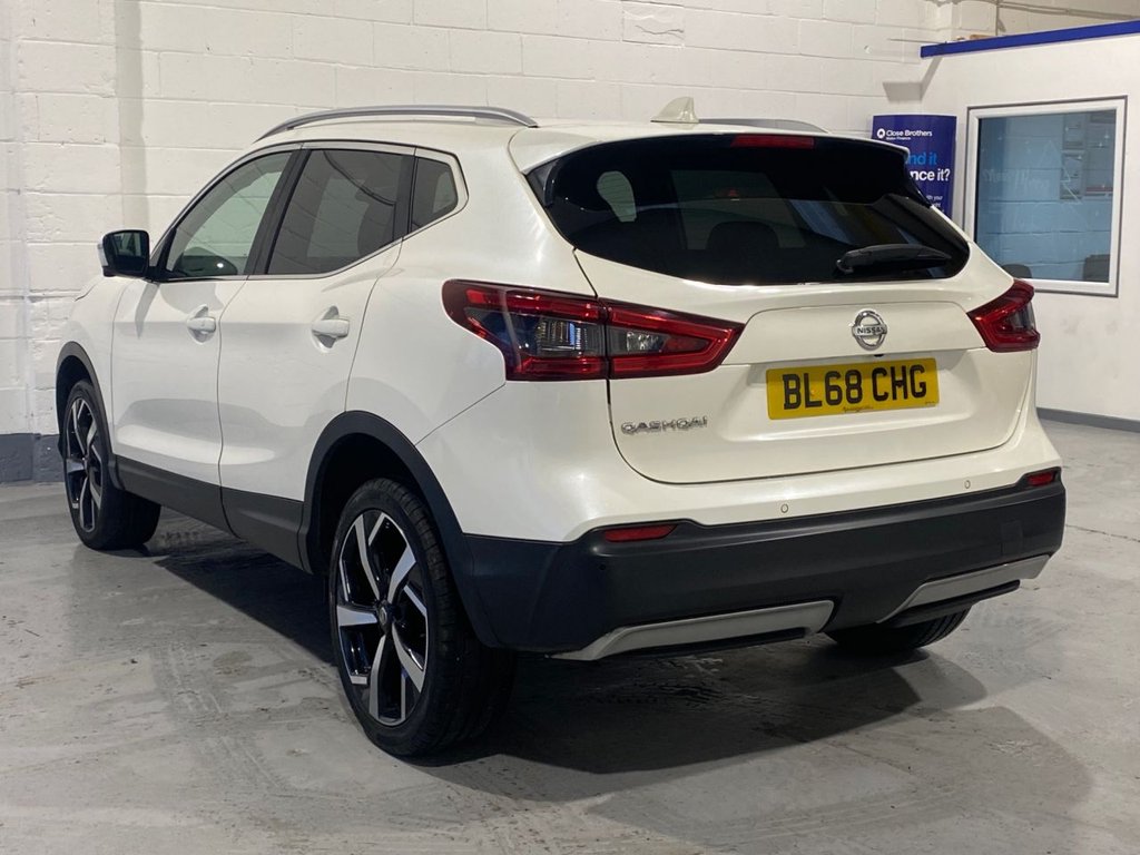 Used Nissan Qashqai 2018 for sale - 76986371: Photo 3
