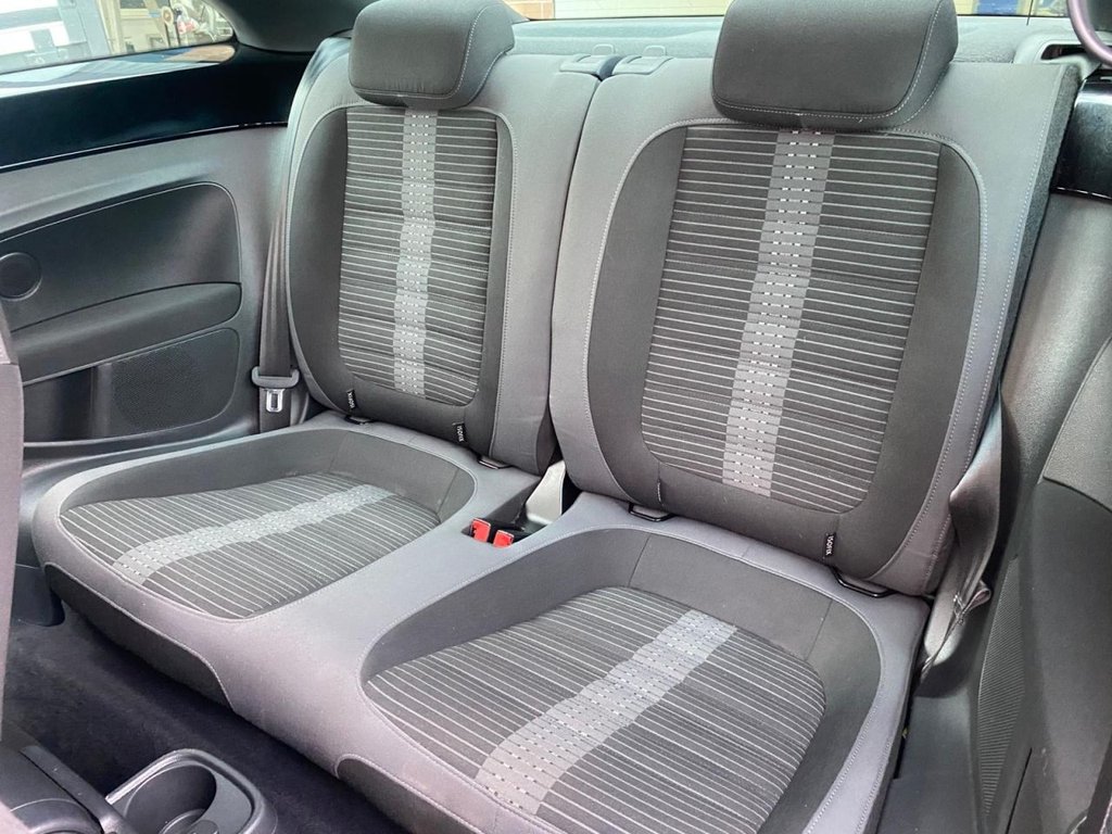 Used Volkswagen Beetle 2015 for sale - 77369286: Photo 18