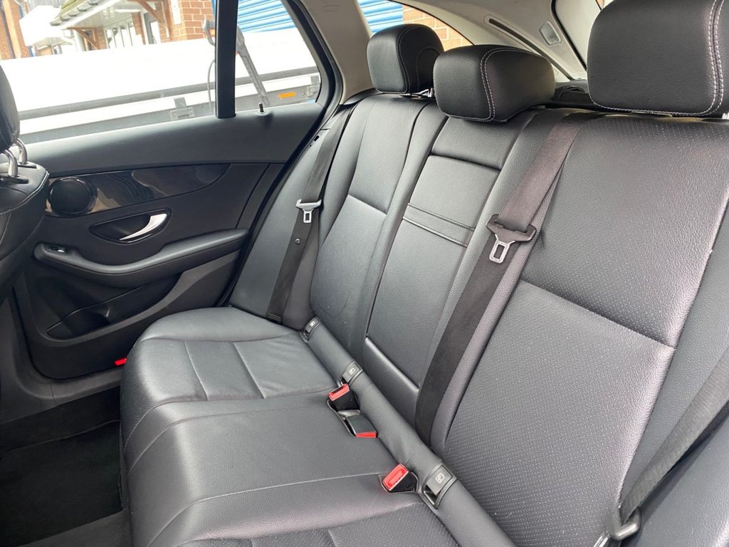 Used Mercedes-Benz C Class 2016 for sale - 77341312: Photo 18