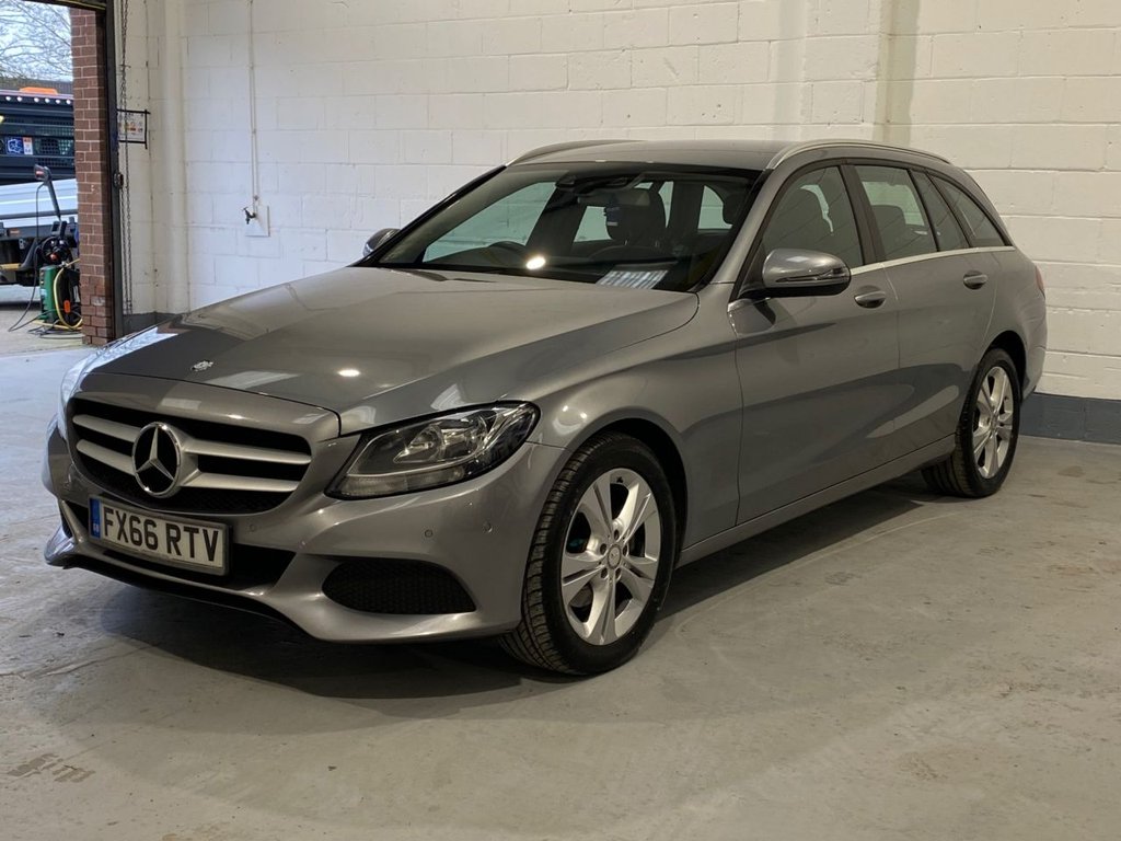 Used Mercedes-Benz C Class 2016 for sale - 77341312: Photo 4