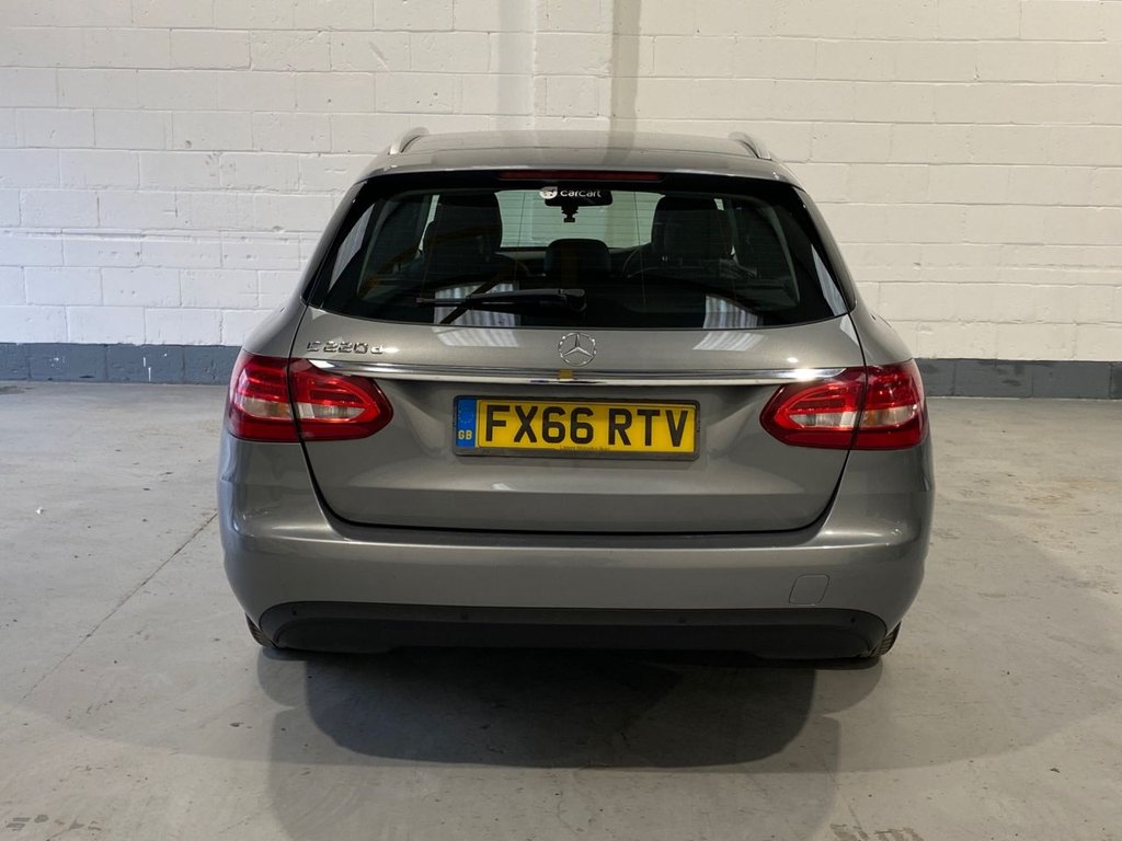 Used Mercedes-Benz C Class 2016 for sale - 77341312: Photo 9