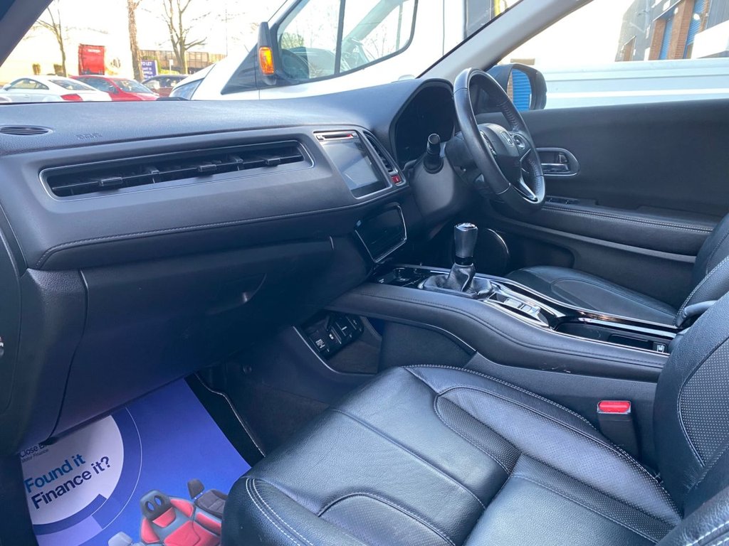 Used Honda HR-V 2017 for sale - 77048653: Photo 17