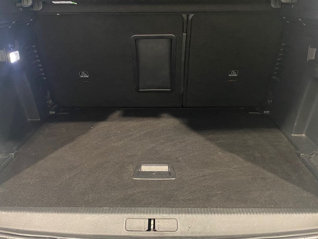 Used Peugeot 3008 2017 for sale - 77027302: Photo 11