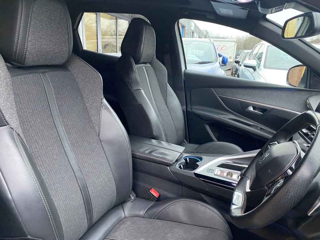 Used Peugeot 3008 2017 for sale - 77027302: Photo 15