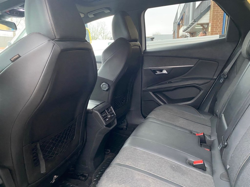 Used Peugeot 3008 2017 for sale - 77027302: Photo 19