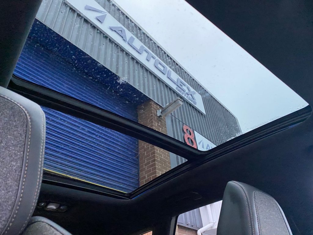 Used Peugeot 3008 2017 for sale - 77027302: Photo 22