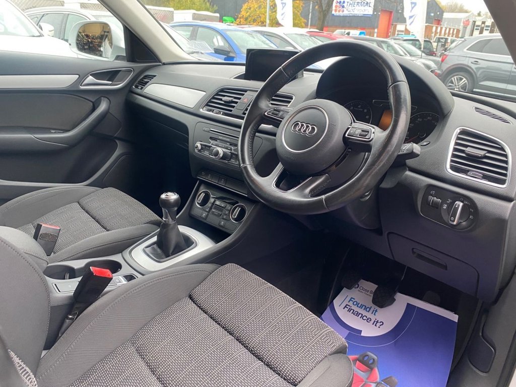 Used Audi Q3 2017 for sale - 76604602: Photo 2